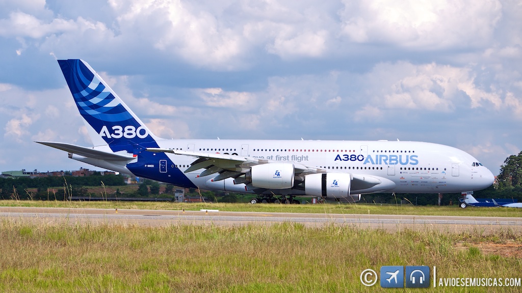 Um pouco da segunda visita do Airbus A-380 a São Paulo #video # ...